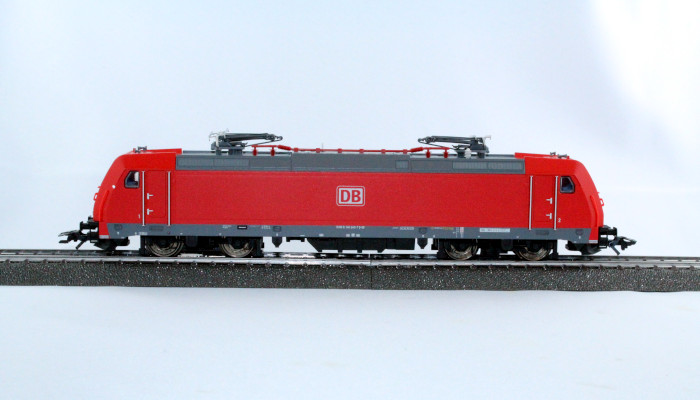 Baureihe 146 240-7 von Märklin